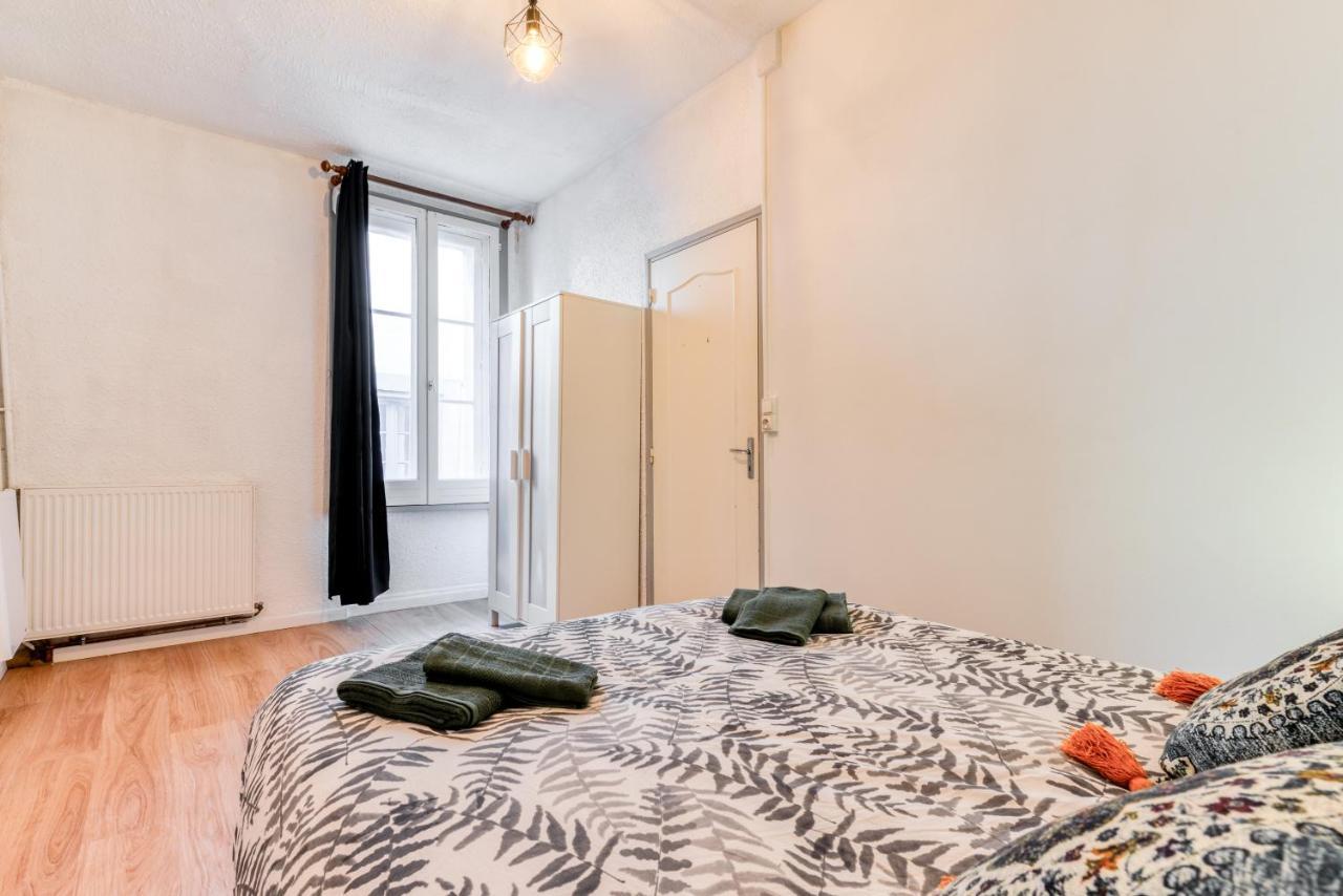 Le Central - Wifi - Tout A Pied Apartment Carcassonne Bagian luar foto