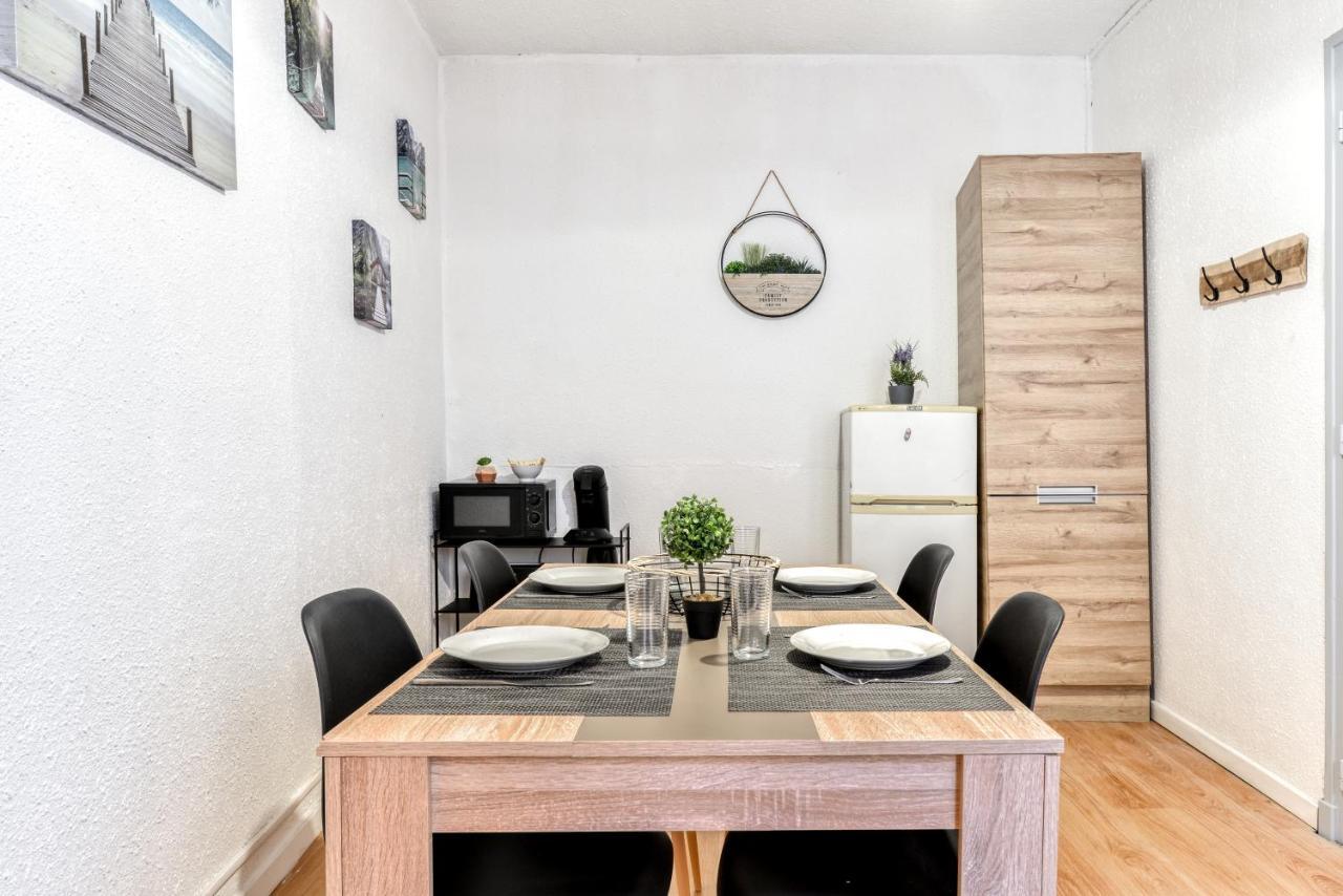 Le Central - Wifi - Tout A Pied Apartment Carcassonne Bagian luar foto